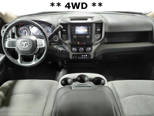 2020 RAM 2500 Tradesman Crew Cab 4X4 8' Box