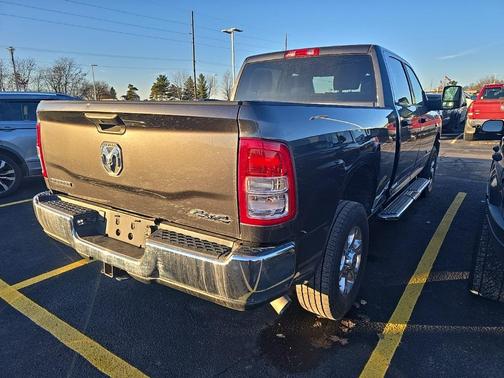 2024 RAM 2500 Big Horn Crew Cab 4x4 6'4' Box