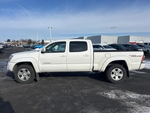 2014 Toyota Tacoma Base