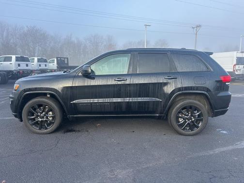 2021 Jeep Grand Cherokee Laredo
