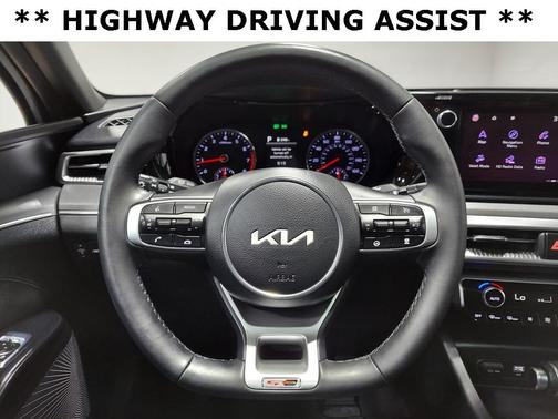 2022 Kia K5 GT-Line