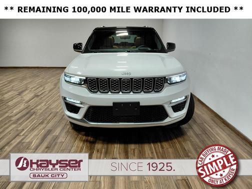 2022 Jeep Grand Cherokee Summit