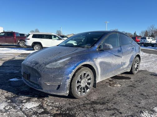 2023 Tesla Model Y Long Range Dual Motor All-Wheel Drive