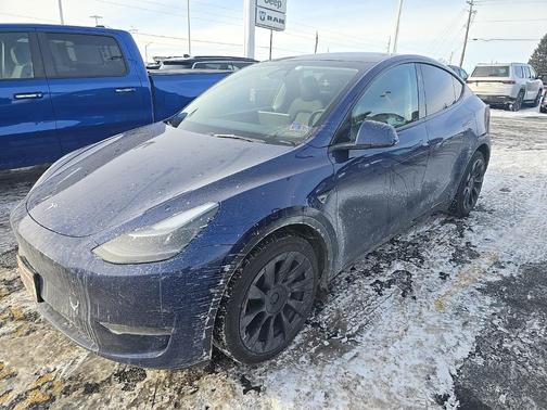 2023 Tesla Model Y Long Range Dual Motor All-Wheel Drive