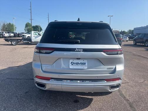 2025 Jeep Grand Cherokee Overland