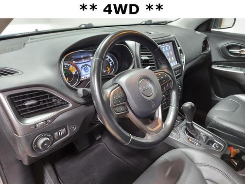 2021 Jeep Cherokee Latitude Lux