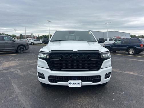 Bright White Clearcoat 2026 RAM 1500 Big Horn/Lone Star