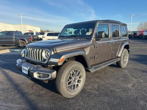 2026 Jeep Wrangler 4-Door Sahara 4x4
