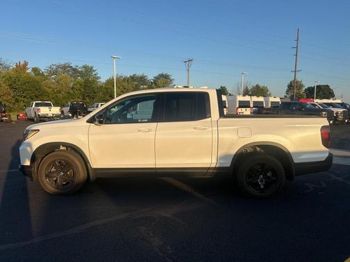 2022 Honda Ridgeline Black