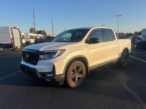 2022 Honda Ridgeline Black