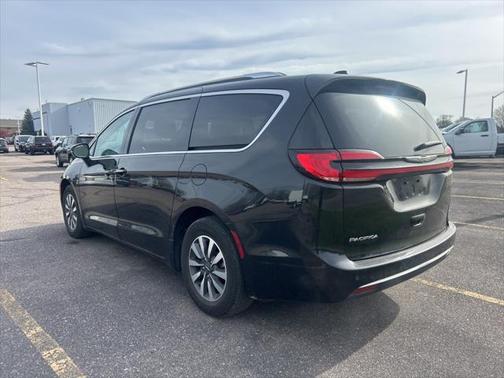 2021 Chrysler Pacifica Touring L