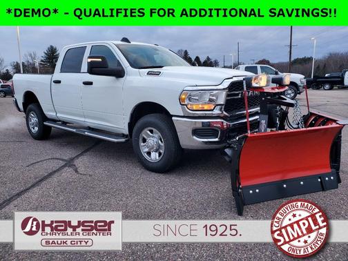 2024 RAM 2500 Tradesman Crew Cab 4x4 6'4' Box