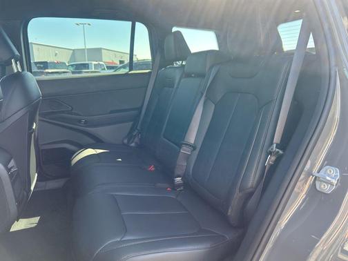 Sting-Gray Clearcoat 2026 Jeep Cherokee Limited