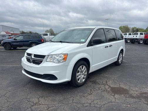 White Knuckle Clearcoat 2020 Dodge Grand Caravan SE