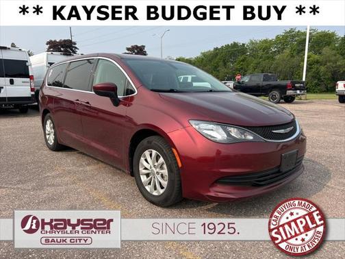 2017 Chrysler Pacifica Touring