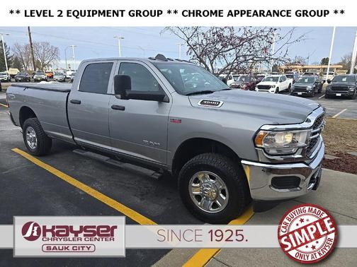 2022 RAM 3500 Tradesman Crew Cab 4x4 8' Box