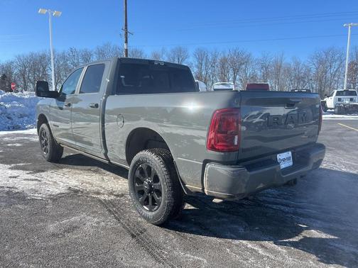 2026 RAM 2500 Laramie Crew Cab 4x4 6'4' Box