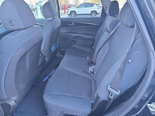 2019 Kia Sorento L