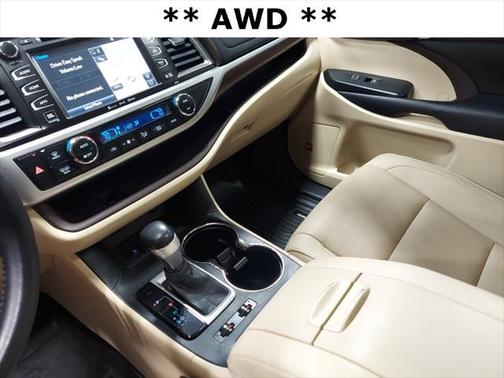 2016 Toyota Highlander Limited