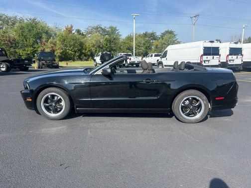 2013 Ford Mustang V6