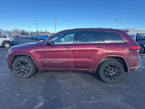 2017 Jeep Grand Cherokee Altitude