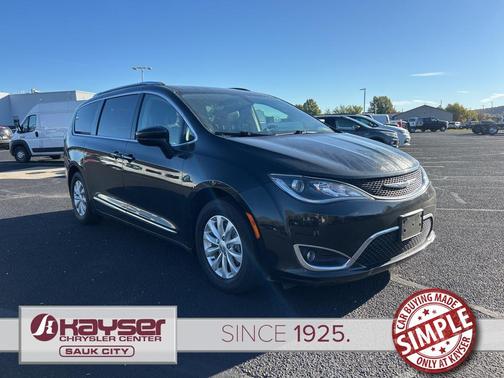 2019 Chrysler Pacifica Touring L