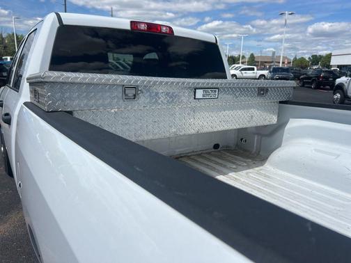 Bright White Clearcoat 2022 RAM 2500 Tradesman Crew Cab 4x4 6'4' Box