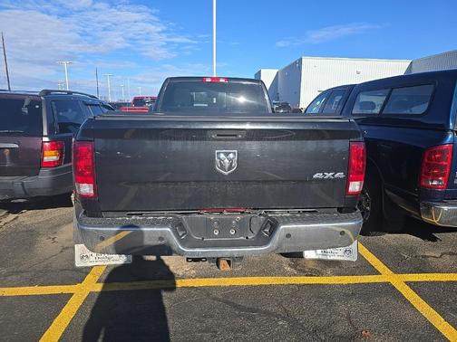 2018 RAM 3500 Tradesman Crew Cab 4x4 8' Box