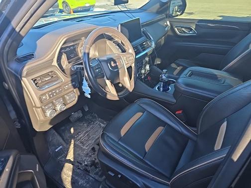 2021 GMC Yukon 4WD AT4