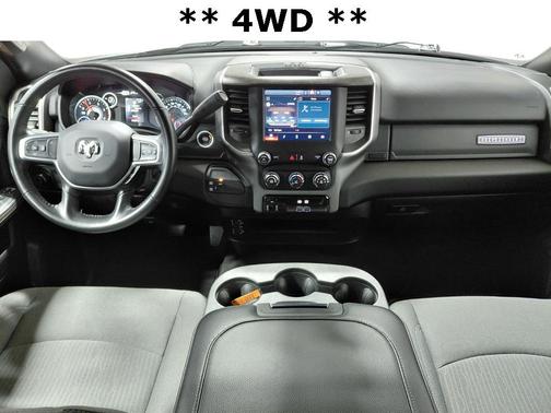 2024 RAM 3500 Big Horn Crew Cab 4x4 8' Box