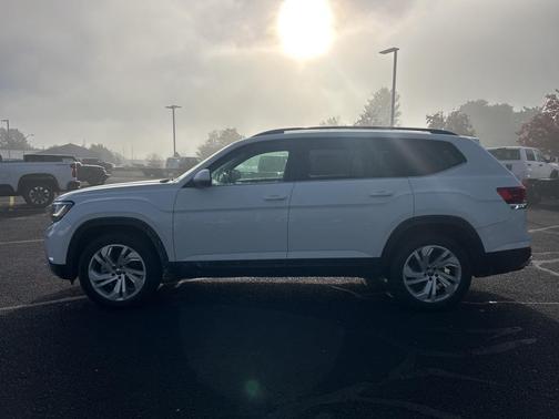 2021 Volkswagen Atlas 3.6L SE w/Technology
