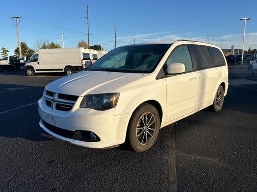 2016 Dodge Grand Caravan R/T