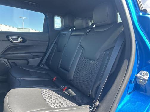 Hydro Blue Pearlcoat 2026 Jeep Compass Latitude