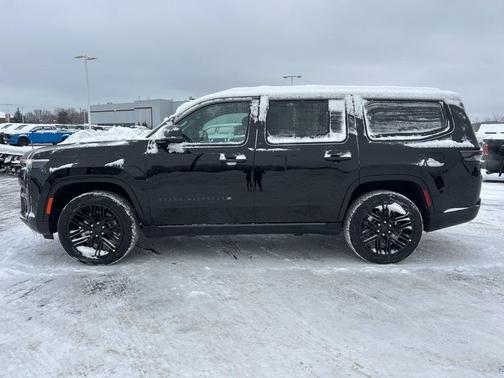 High Gloss Black 2026 Jeep Grand Wagoneer Limited Reserve 4x4