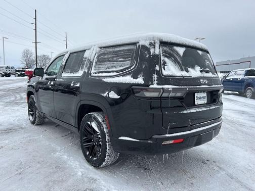 High Gloss Black 2026 Jeep Grand Wagoneer Limited Reserve 4x4