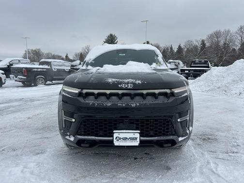 2026 Jeep Grand Wagoneer Limited Reserve 4x4
