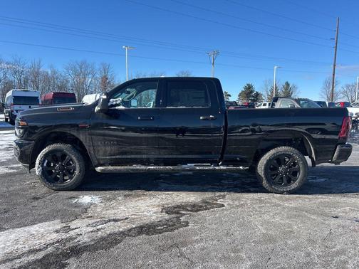 2026 RAM 2500 Big Horn Crew Cab 4x4 6'4' Box