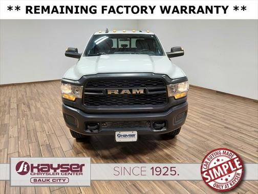 2021 RAM 3500 Tradesman Crew Cab 4x4 8' Box