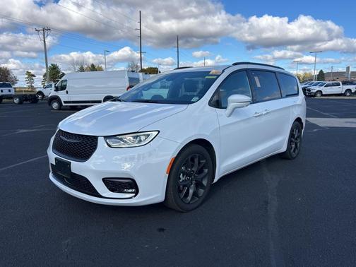 2022 Chrysler Pacifica Limited