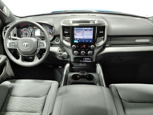 Hydro Blue Pearlcoat 2025 RAM 1500 Big Horn/Lone Star