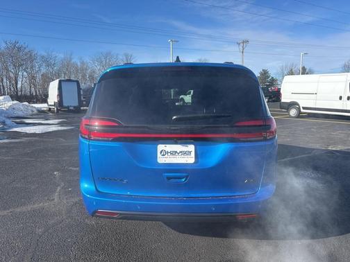 2026 Chrysler Pacifica L