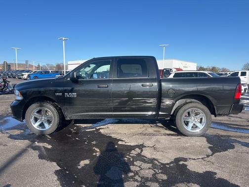 2017 RAM 1500 Express