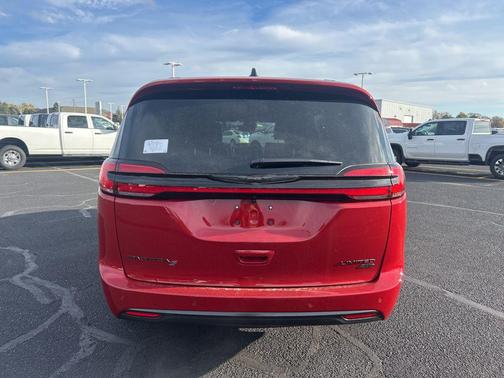 2026 Chrysler Pacifica Limited