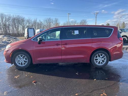 2025 Chrysler Pacifica L