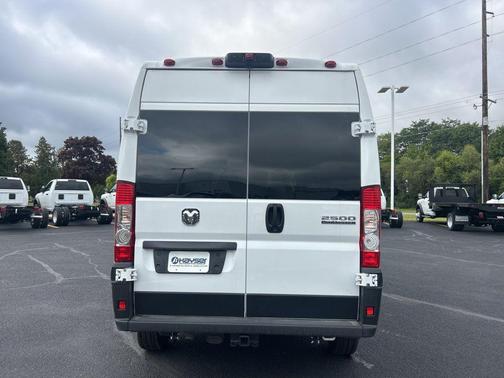 2025 RAM ProMaster 2500 Tradesman
