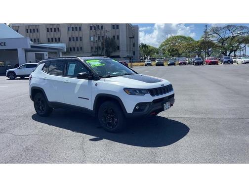 2023 Jeep Compass Trailhawk