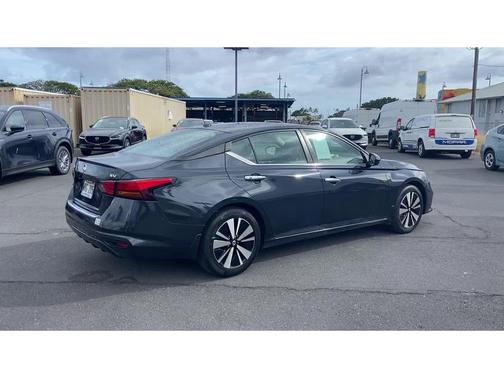 2022 Nissan Altima 2.5 SV