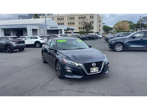 2022 Nissan Altima 2.5 SV