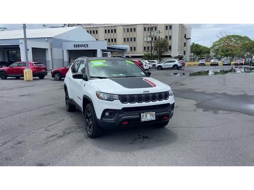 2023 Jeep Compass Trailhawk