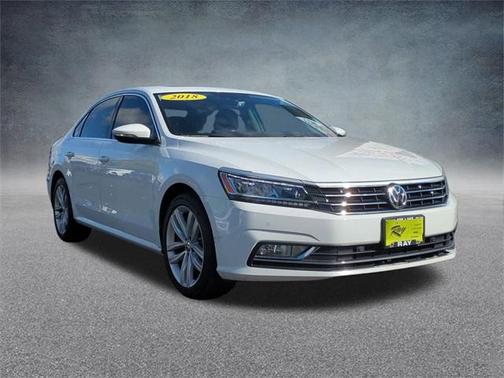 2018 Volkswagen Passat 2.0T SE w/ Technology